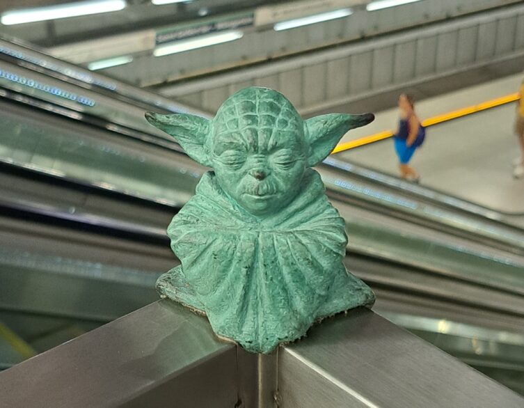 Does Yoda Control Metros in Budapest?