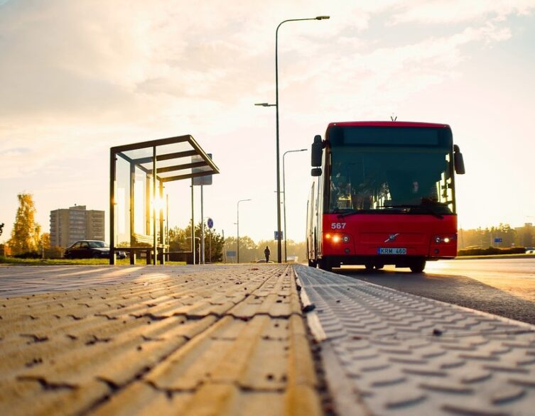 Plans to Ban Tourist Buses in Budapest's Buda Castle District