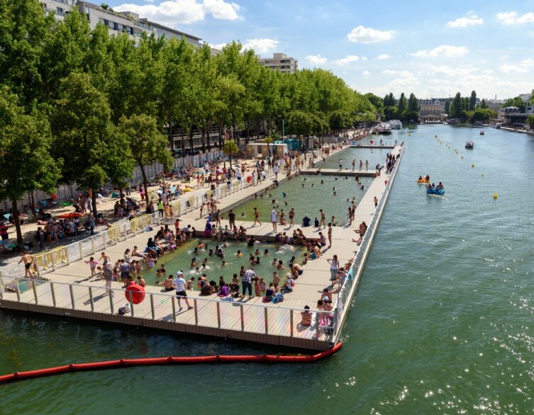 River pool in Paris