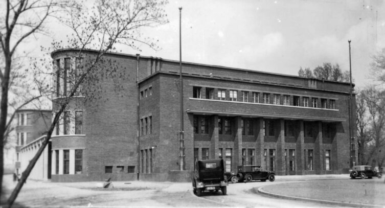 Alfréd Hajós National Swimming Stadium in 1931