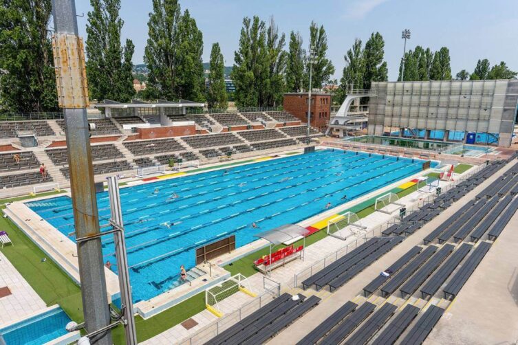 The stadium is fit to hold any type of aquatic competition