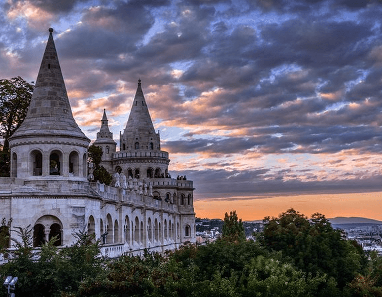 Luxury private tours Budapest