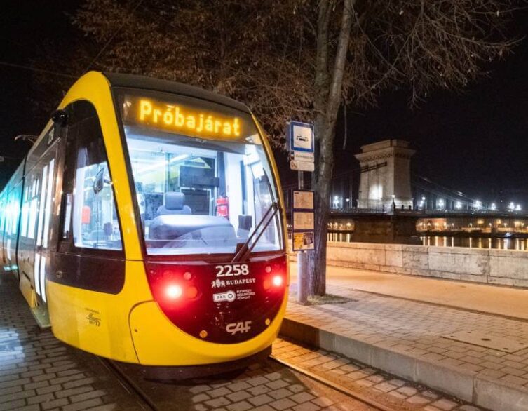 New CAF Tram Begins Live Testing in Budapest