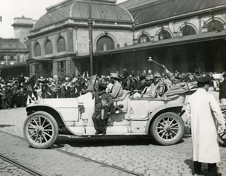 Budapest on Wheels: The First Traffic Laws Of The Capital