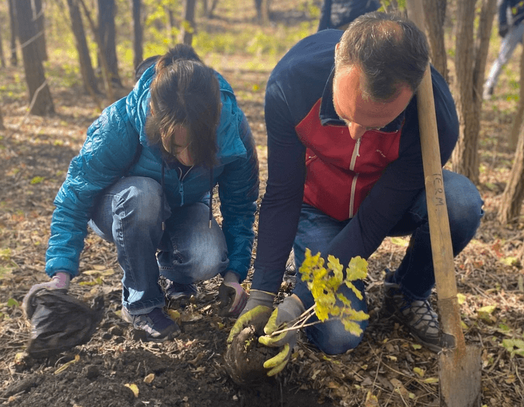 First National Tree-Planting Day in Budapest: Working Together for Climate Resilience