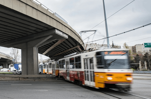 Navigating Budapest’s Flórián Square Overpass Renovation: A Guide for Visitors