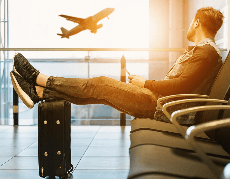 Flying to Budapest in 2025: Essential Rules for Power Banks and Lithium Batteries in Your Luggage