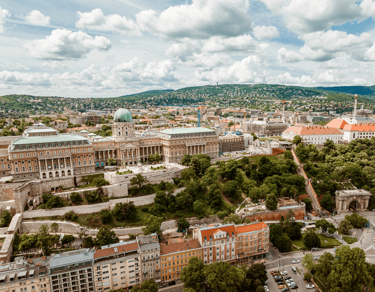 New Buda Castle District Website: Your Gateway to Budapest’s Historic Heart