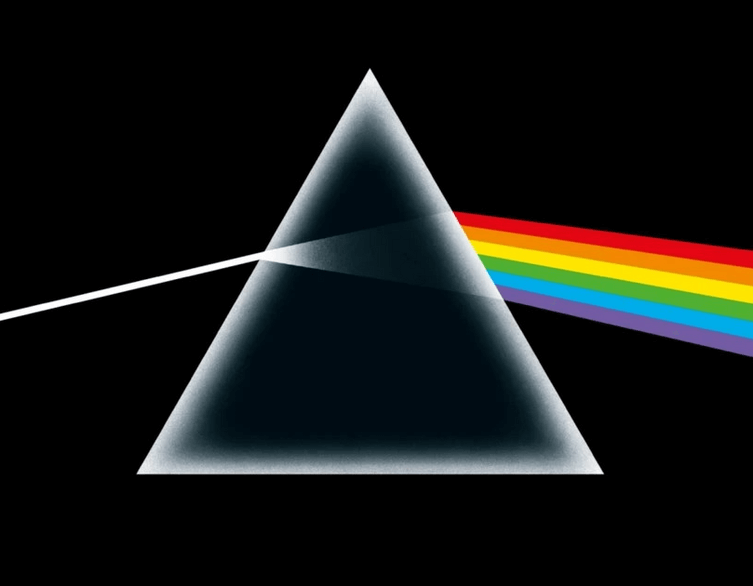 Journey to the Dark Side of the Moon: A Mind-Blowing Audiovisual Experience in Budapest