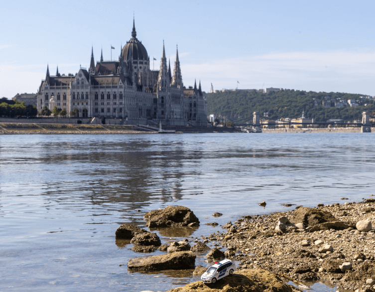 Danube River Warning: Low Water Levels Create Dangerous Conditions for Budapest Visitors