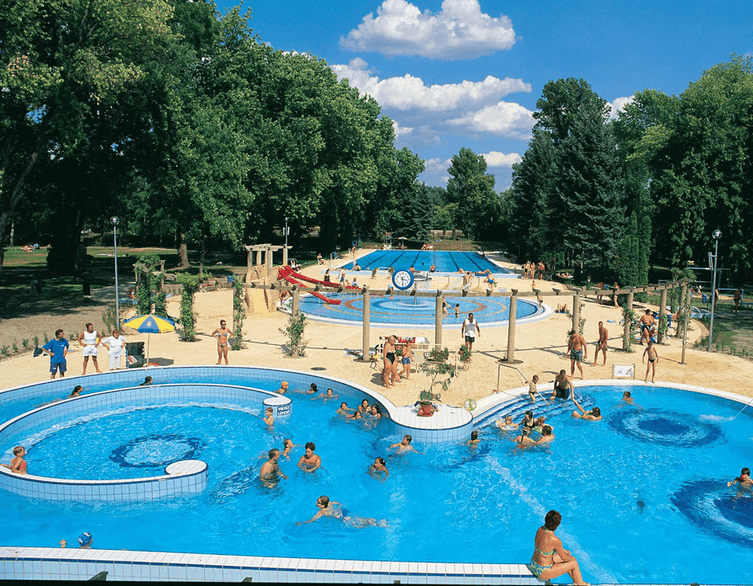 Budapest's 2025 Summer Bath Season Ends with a 90th Birthday Bash: Your Last Chance for Outdoor Thermal Fun