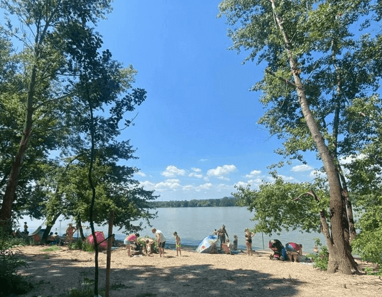 Budapest's Hidden Beach Paradise: A Guide to the Capital's Best Free River Beaches