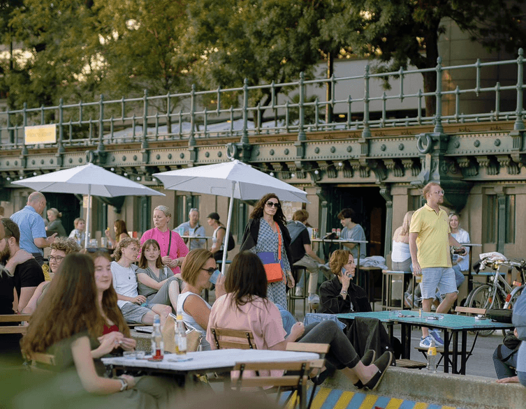 Budapest's Car-Free Embankment Weekends Continue This Autumn, September 19-21