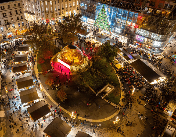 Budapest Christmas Fair on Vörösmarty Square 2025