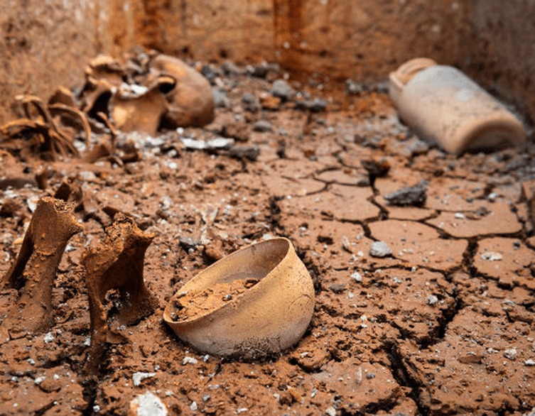 Unveiling a 1,700-Year-Old Roman Sarcophagus: A Glimpse into Ancient Budapest