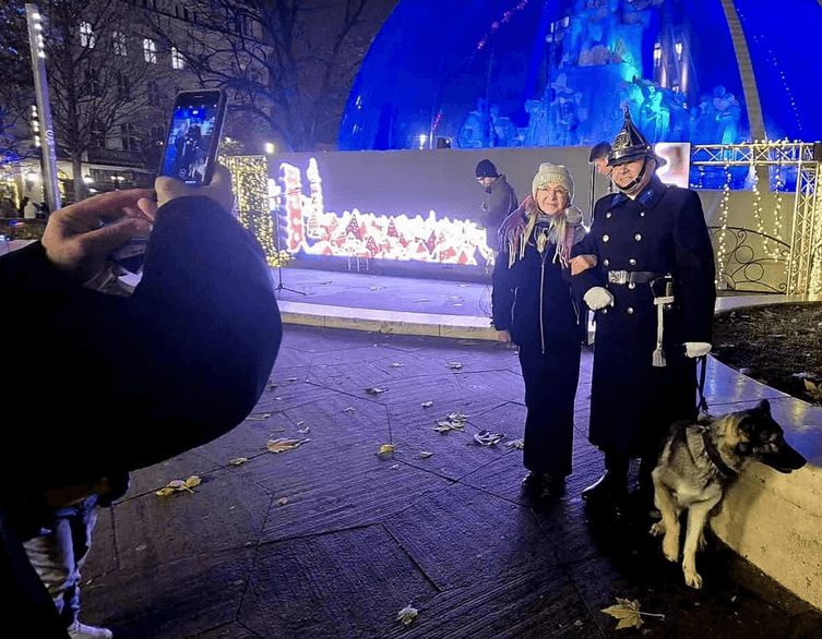Retro Cops Crash the Christmas Party at Vörösmarty Square!