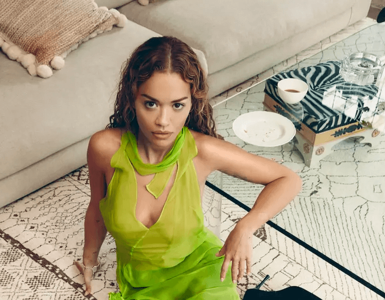 Rita Ora live in Budapest