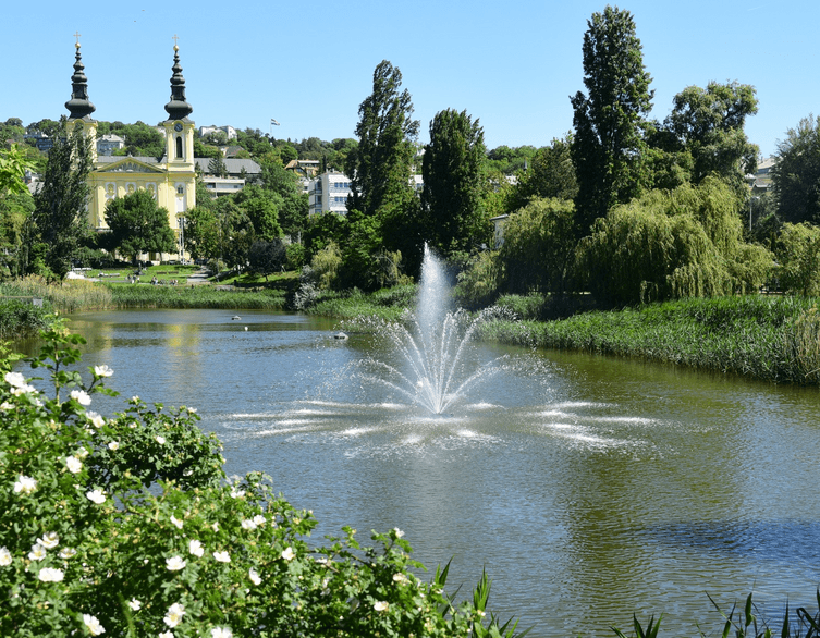 Feneketlen Lake